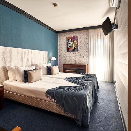 Galeria Suite Hotel アヴェイロ エクステリア 写真